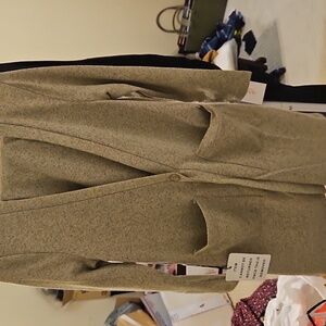 Nwt Mia Joy, Joy Folie